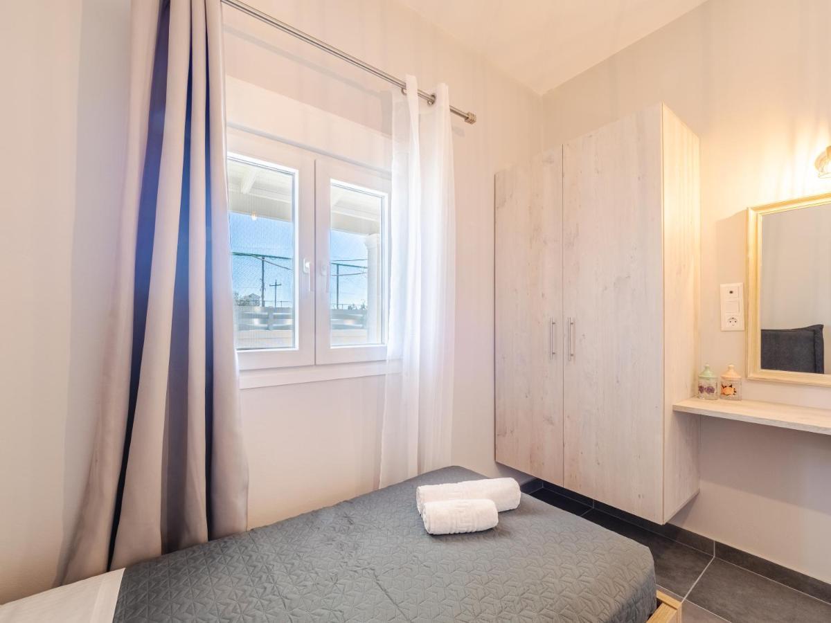 M&K - Maria'S Stylish Apartment Near Alykes Beach Corfu  外观 照片