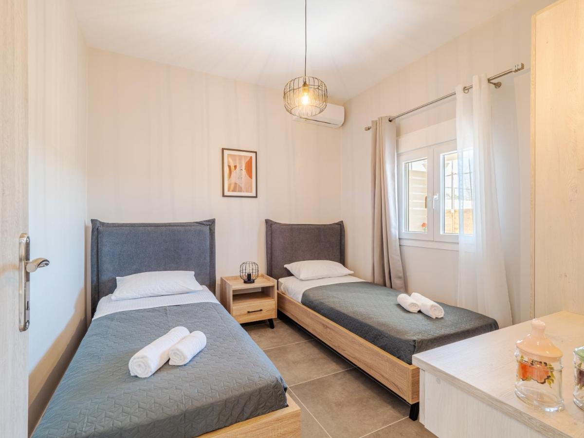 M&K - Maria'S Stylish Apartment Near Alykes Beach Corfu  外观 照片