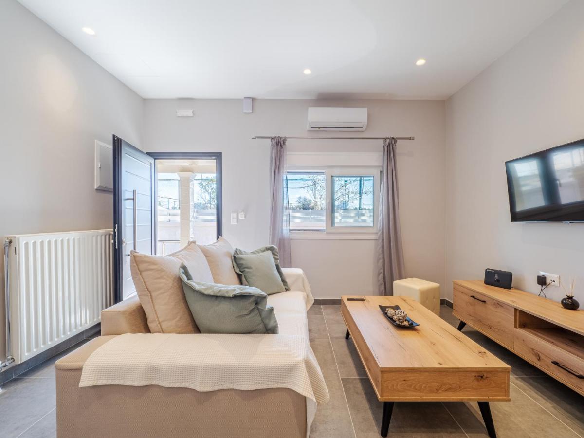 M&K - Maria'S Stylish Apartment Near Alykes Beach Corfu  外观 照片